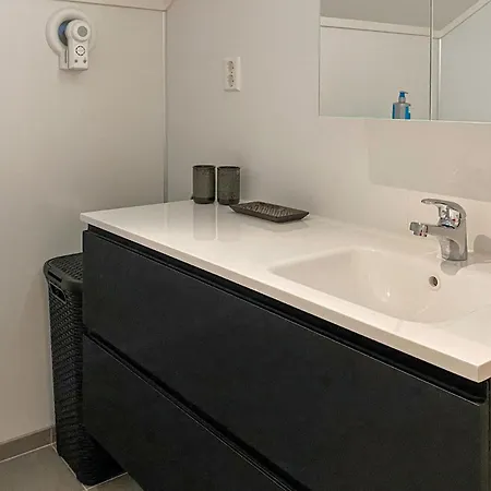 2 Bedroom Stunning In