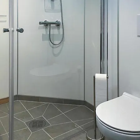 2 Bedroom Stunning In Apartment Ulsteinvik